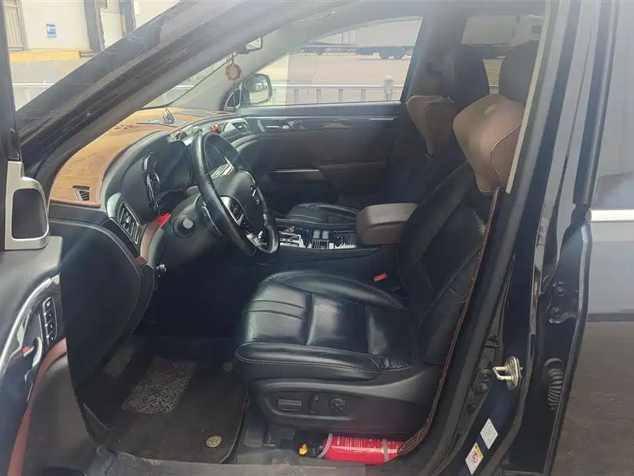 GAC Trumpchi Trumpchi GS8 2017 320T 2WD Luxury Smart Connect (7-seater) фото 9