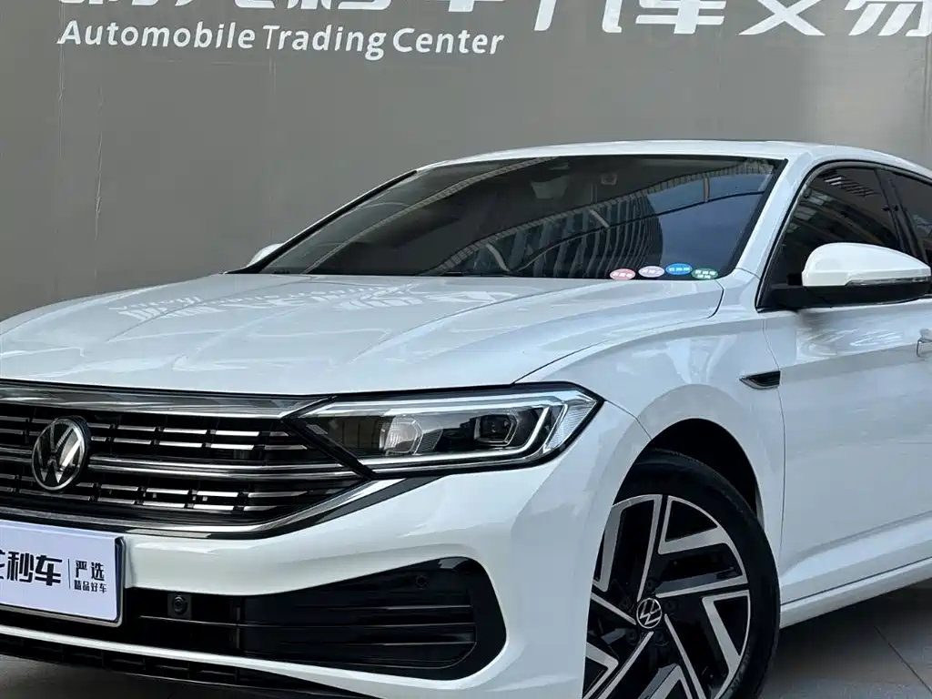 Volkswagen Sagitar 2025 300TSI DSG Surpass Edition фото 17