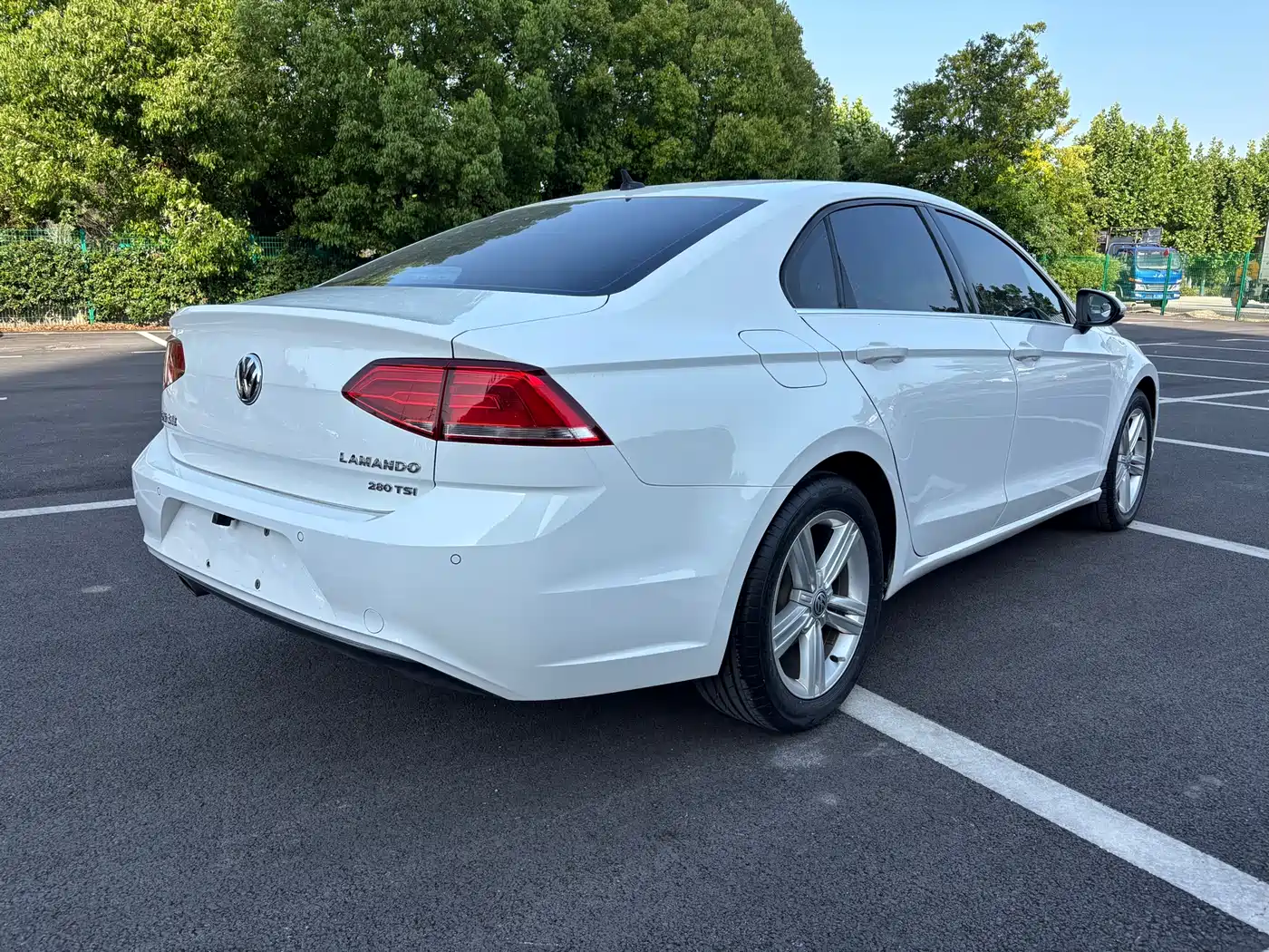 Volkswagen Lamando 2018 280TSI DSG Comfort Edition фото 5