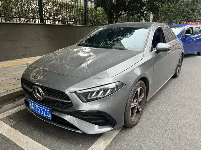 MERCEDES-BENZ A CLASS