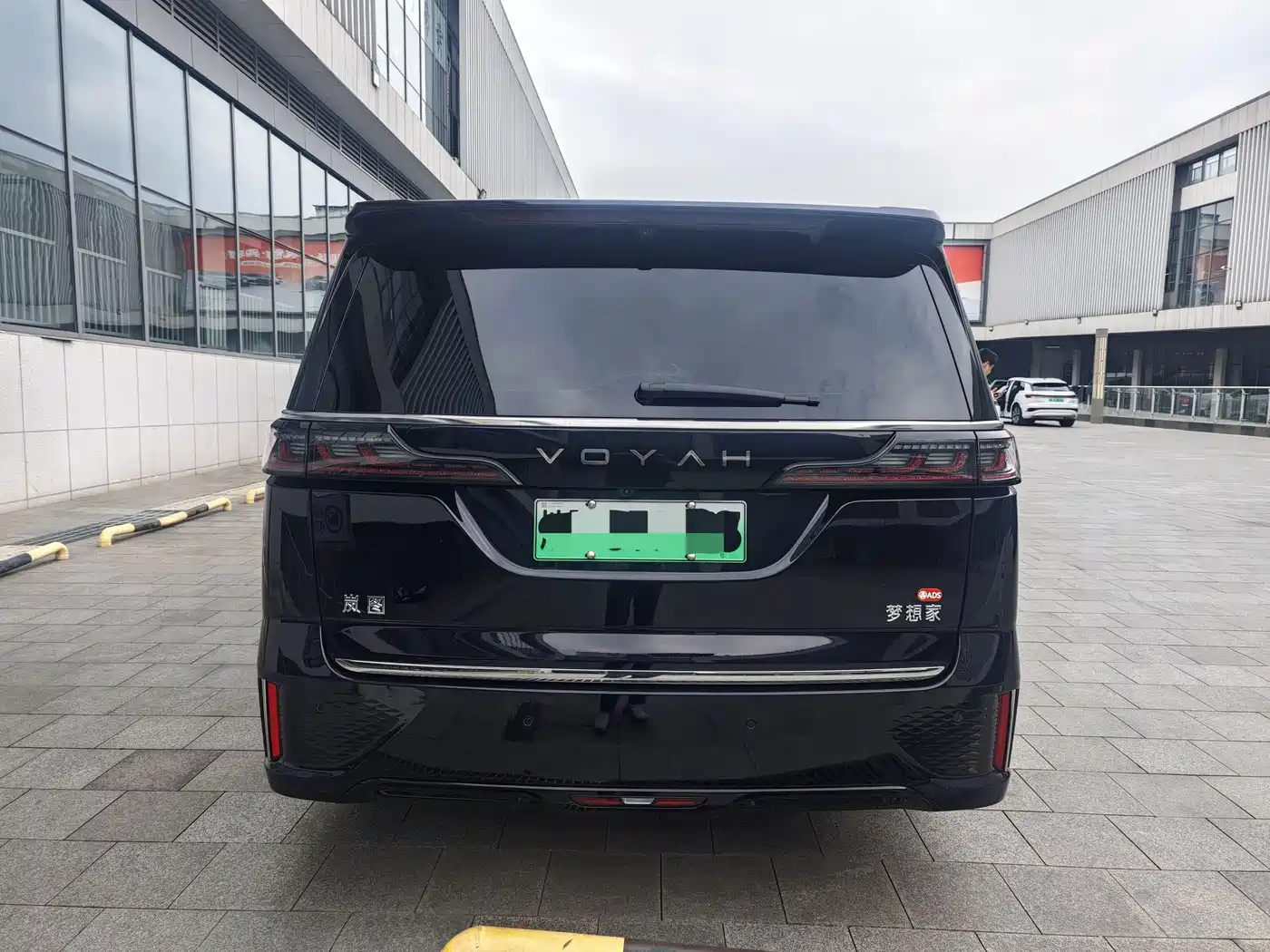 Voyah Auto Voyah Dreamer 2026 EV Qiankun Max фото 12
