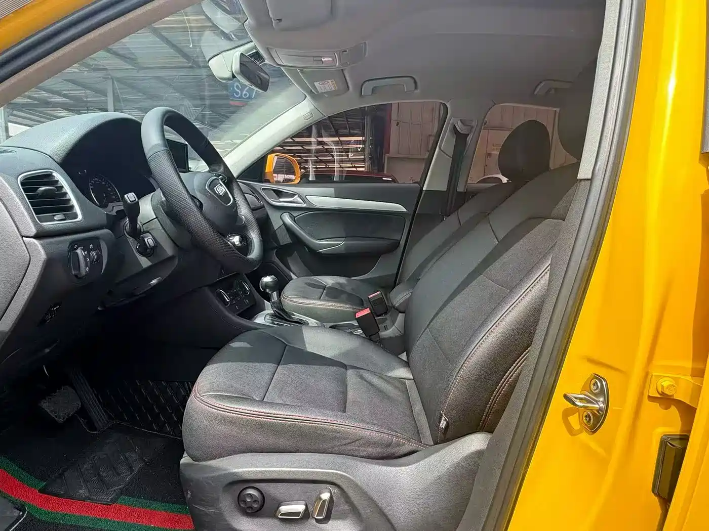 Audi Q3 2017 30 TFSI Standard фото 5