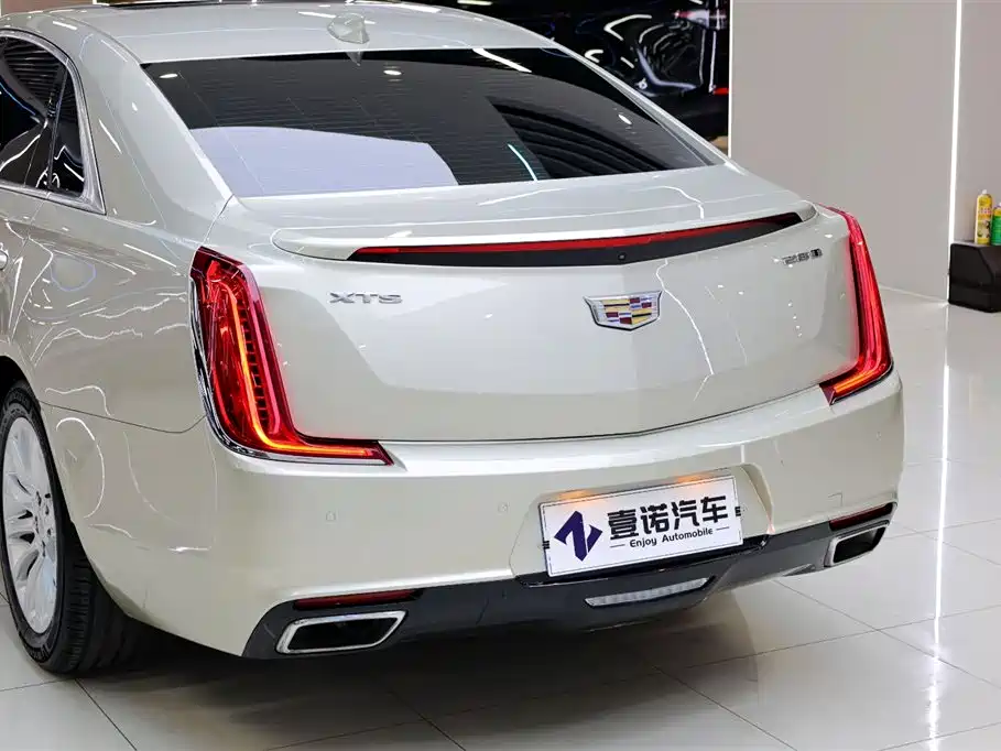 Cadillac XTS 2018 28T Luxury Model фото 6