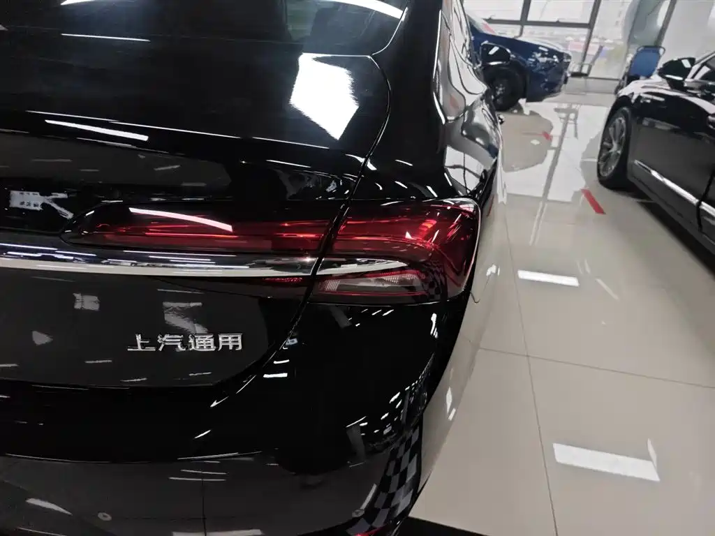 Buick LaCrosse 2022 652T Luxury фото 8