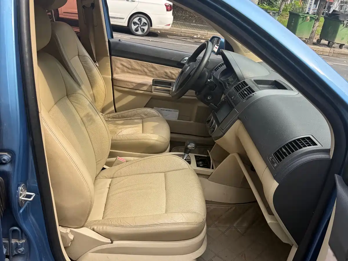Photo 11 - Volkswagen Polo