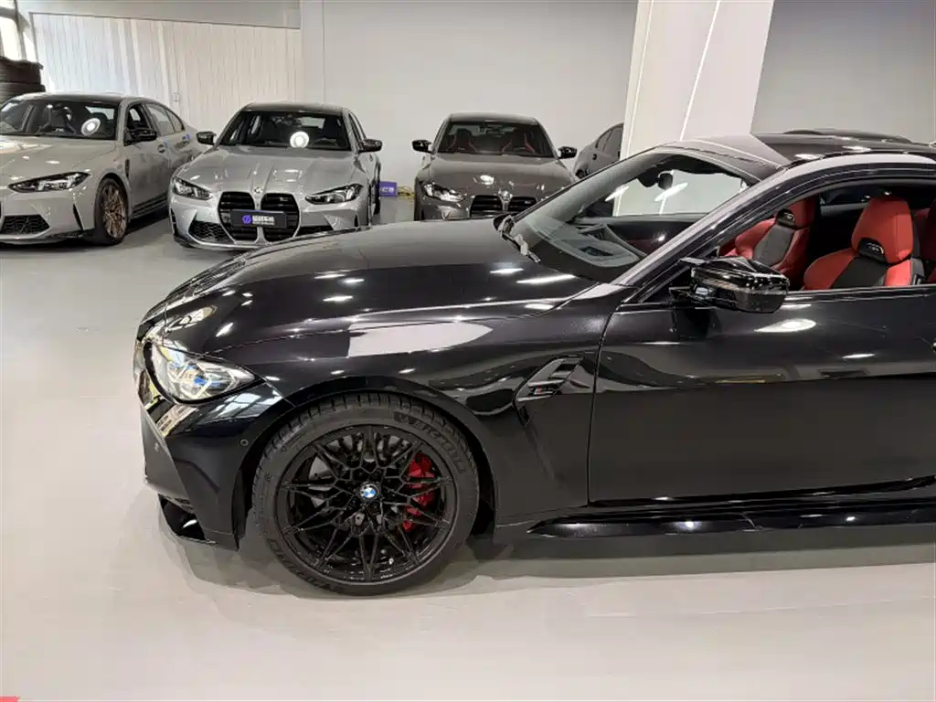 BMW M4 2023 M4 Coupe M xDrive Thunder Edition фото 2
