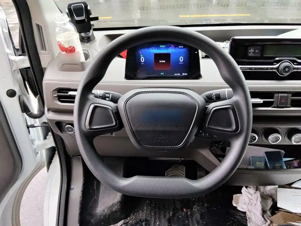 Jiangling E-Fushun 2026 2025 Clear Window Version 41.86kWh Short Wheelbase Low Roof