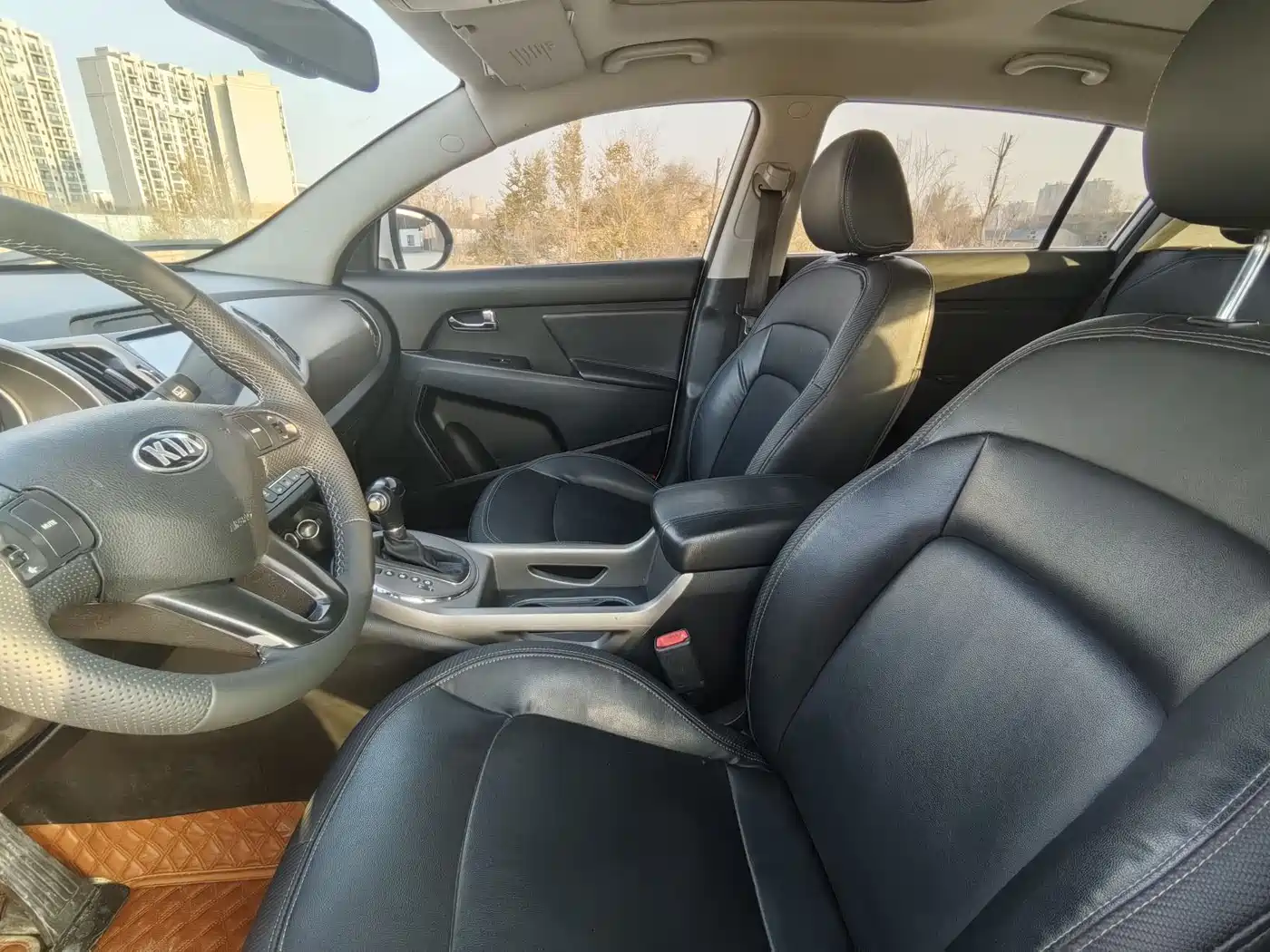 Kia Sportage 2015 2.0L Automatic 2WD DLX фото 4
