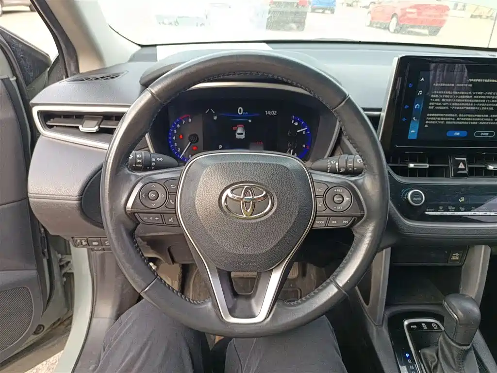 Toyota Corolla Cross 2022 2.0L Flagship Edition фото 11