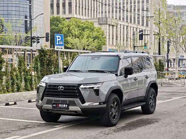 Lexus Lexus GX 2024 OVERTRAIL Summit Edition