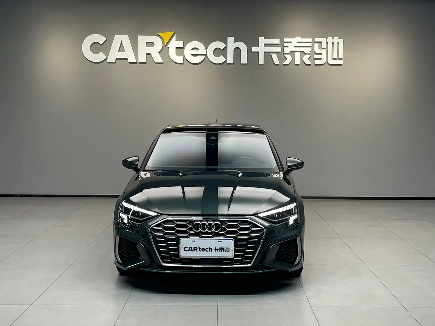 Audi A3 2024 Model Sportback 35 TFSI Fashion Sport фото 2