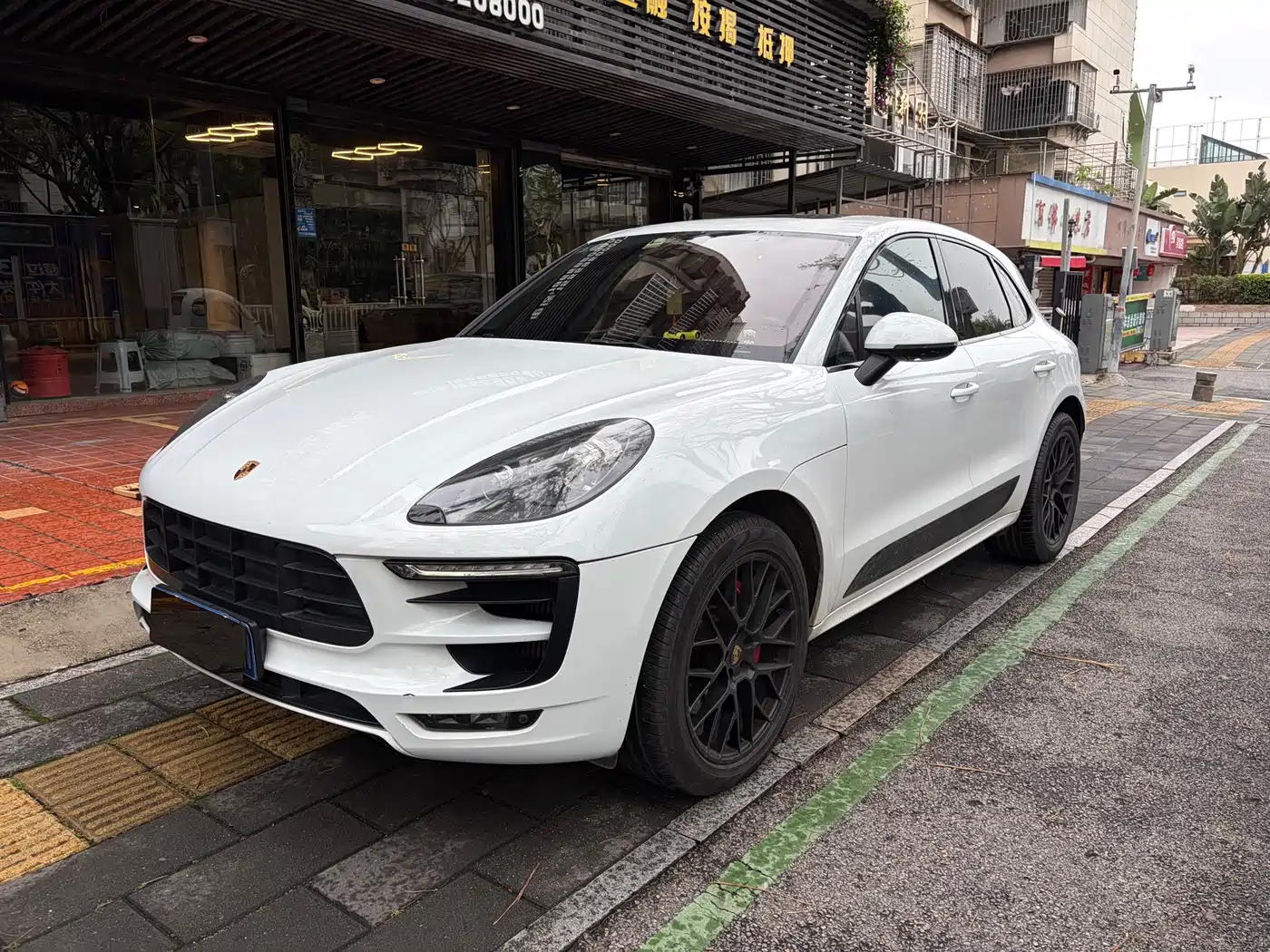 Porsche Macan 2017 Macan GTS 3.0T