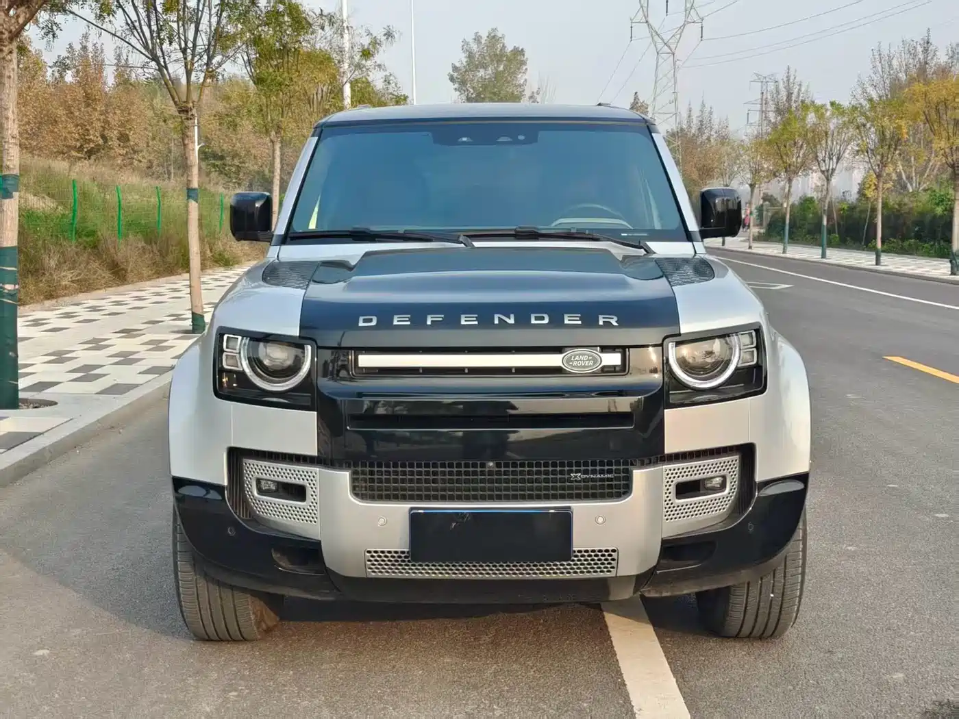 Land Rover Defender 2021 110 P400 X-DYNAMIC HSE фото 2