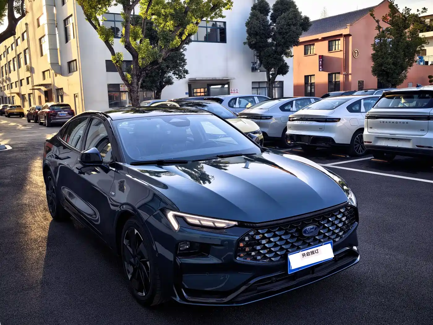 FORD MONDEO