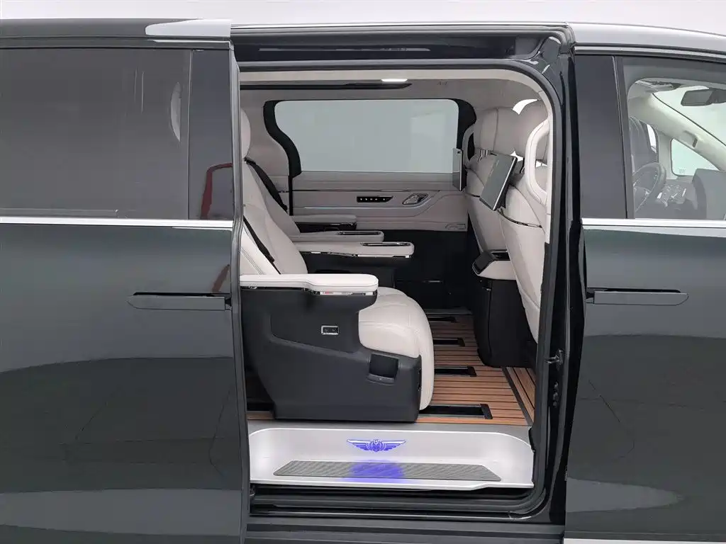 GEELY GALAXY WING TRUE L380