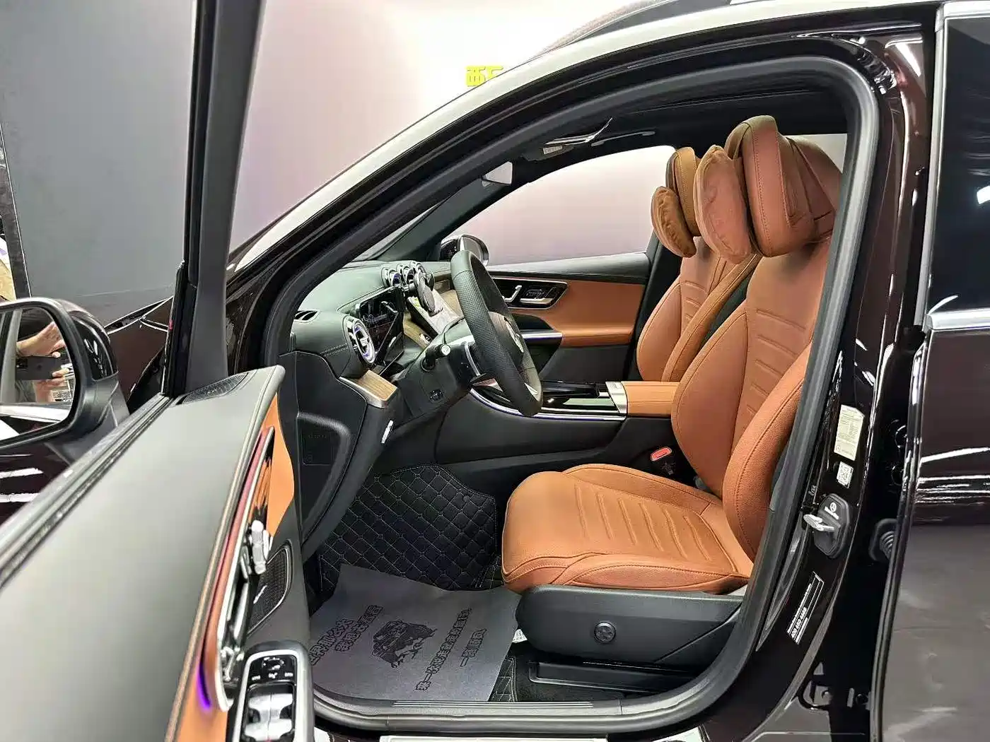 MERCEDES-BENZ GLC