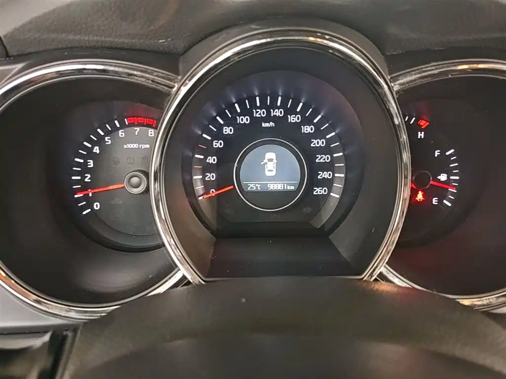 Kia K5 2015 2.0L Automatic GL фото 12