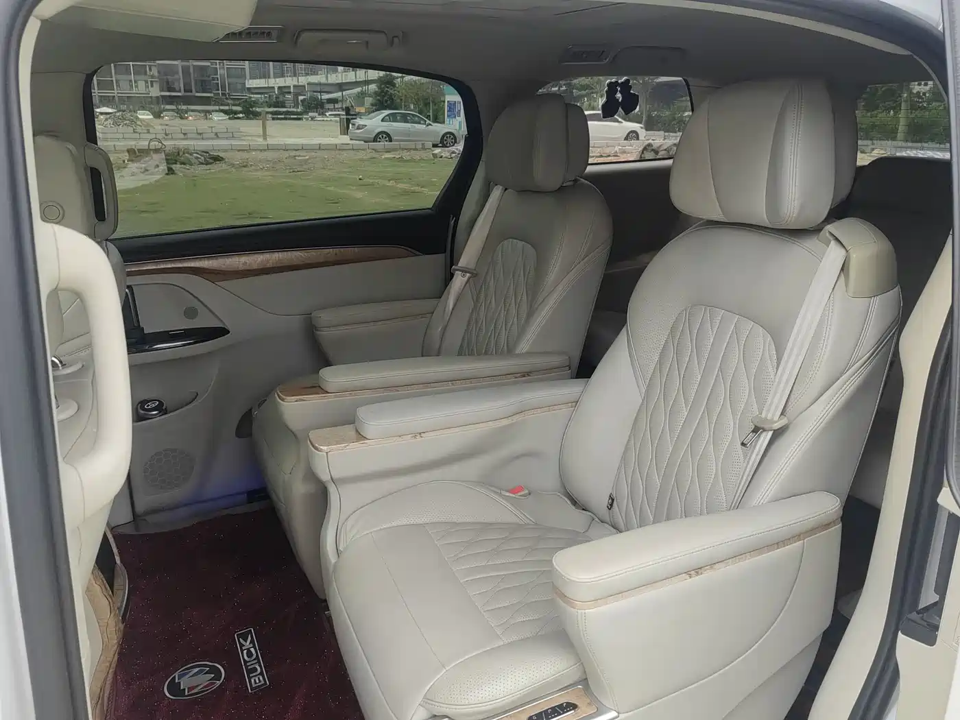 Buick GL8 2018 ES 28T Comfort Type China VI фото 16