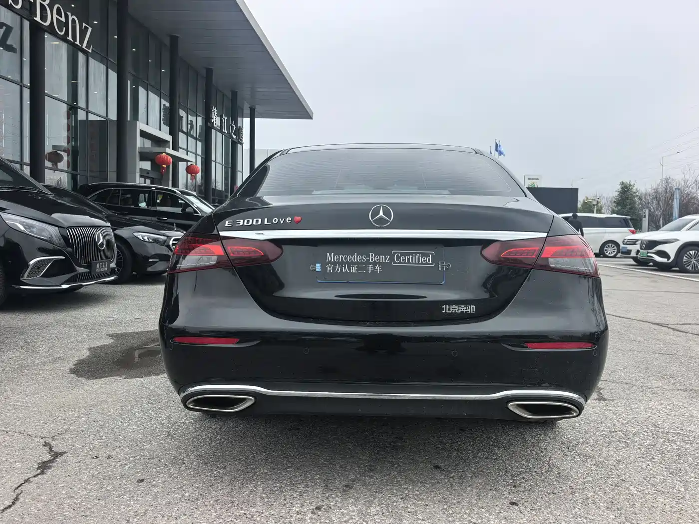 Mercedes-Benz E-Class 2023 E 300 L Fashion фото 9