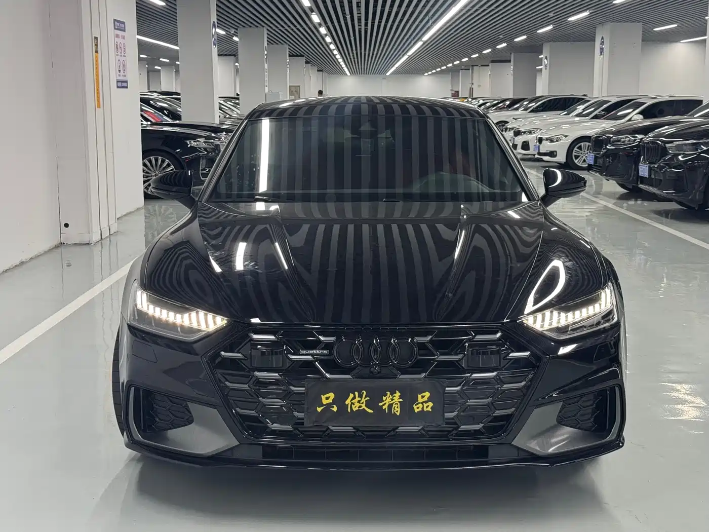 Audi A7L 2024 45TFSI S-line Dream Edition Crystal Package фото 2