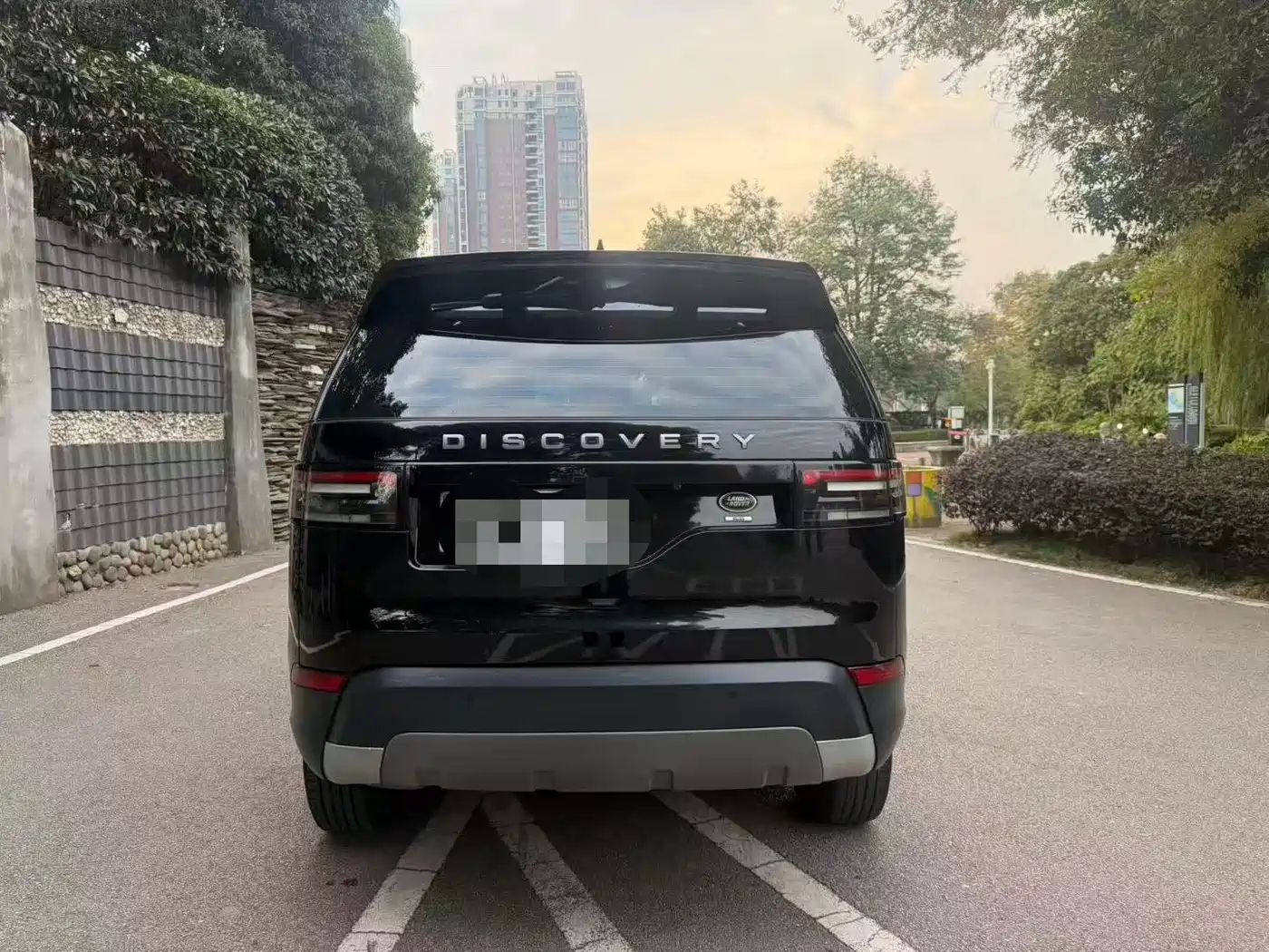 Land Rover Discovery 2017 3.0 SC V6 S фото 7