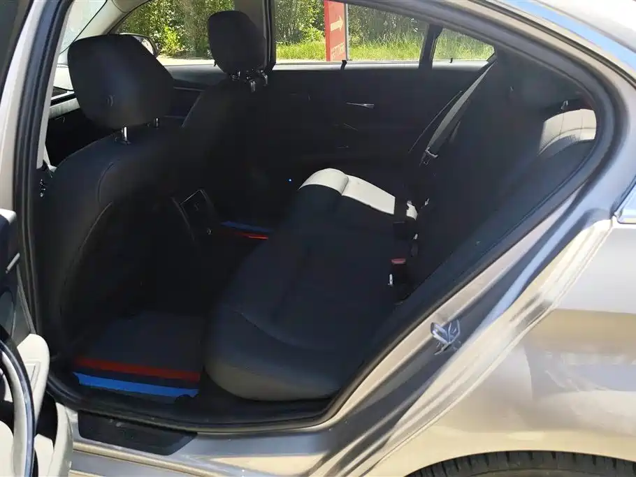 BMW 3 Series 2017 320Li xDrive Fashion фото 11