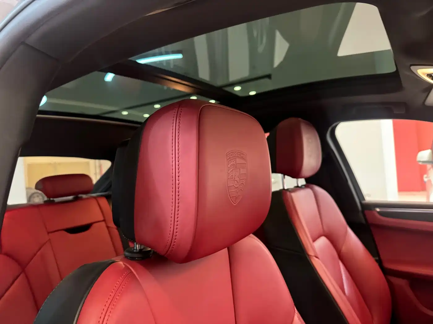 Porsche Macan 2020 Macan 2.0T фото 12