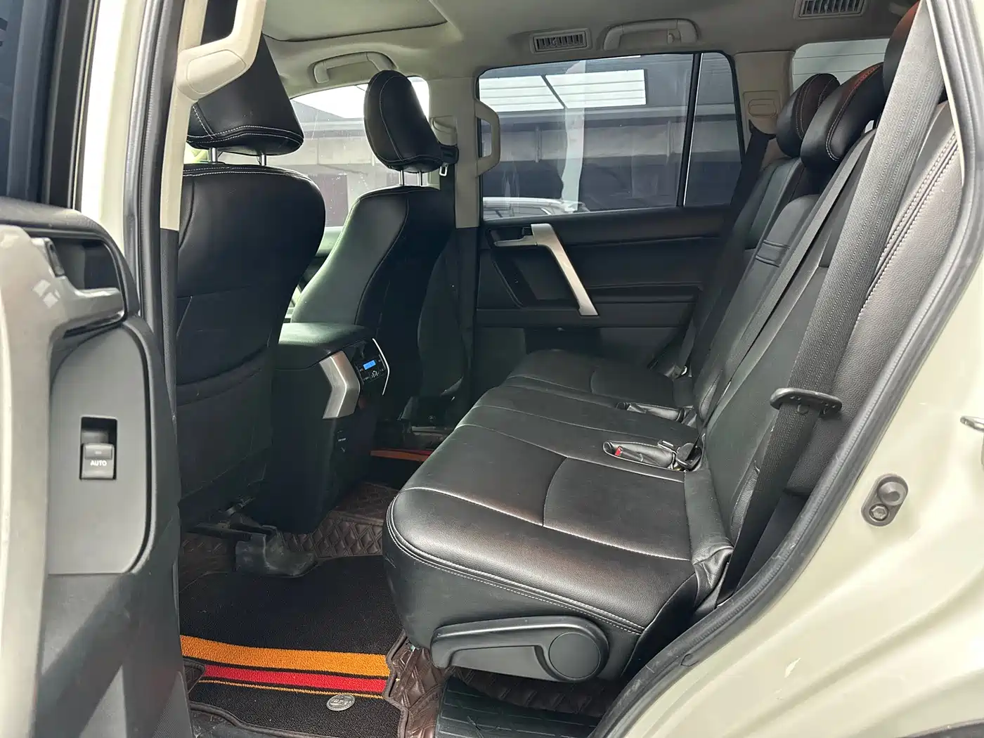 Toyota Prado 2018 3.5L Auto TX фото 10