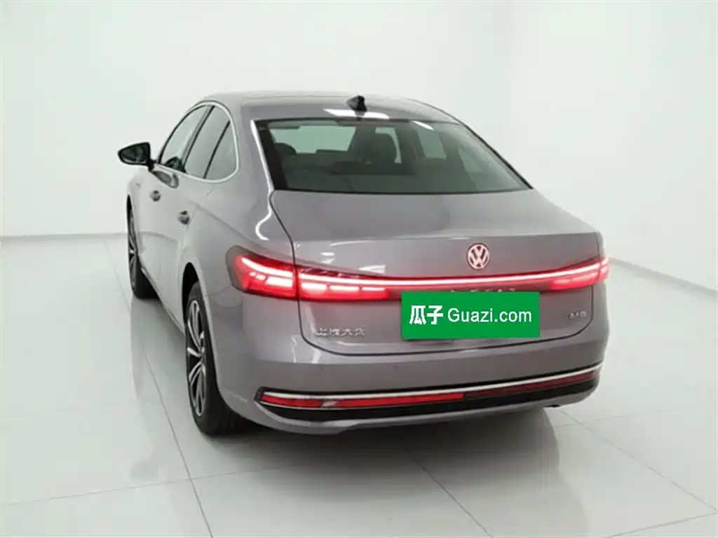 Volkswagen Passat 2025 Pro 380TSI Dragon Prestige Edition фото 6