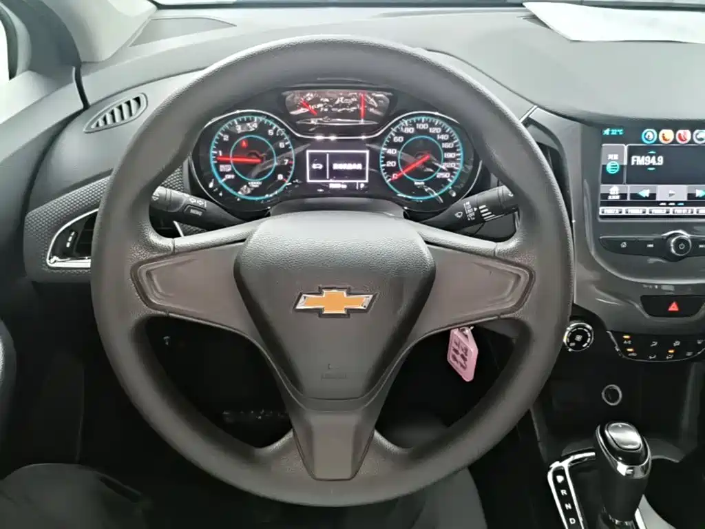Chevrolet Cruze 2018 2018 320 Automatic Pioneer Sunroof Edition