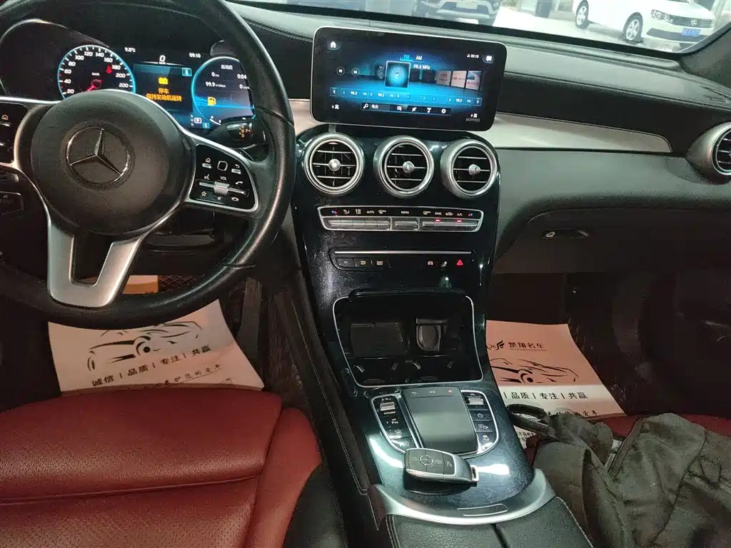 Mercedes-Benz GLC 2020 GLC 260 L 4MATIC Luxury фото 13