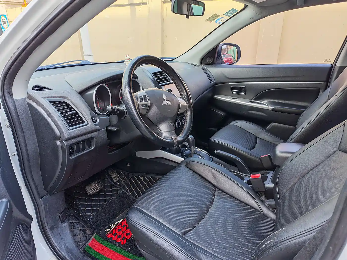 Mitsubishi ASX 2013 2.0L CVT 2WD Elite фото 9