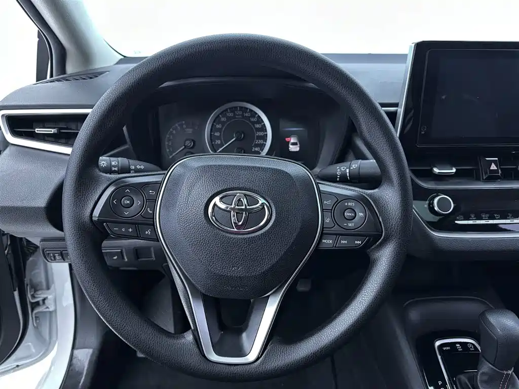 Toyota Corolla 2021 1.2T S-CVT Elite PLUS Edition фото 16