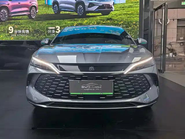 BYD QIN L