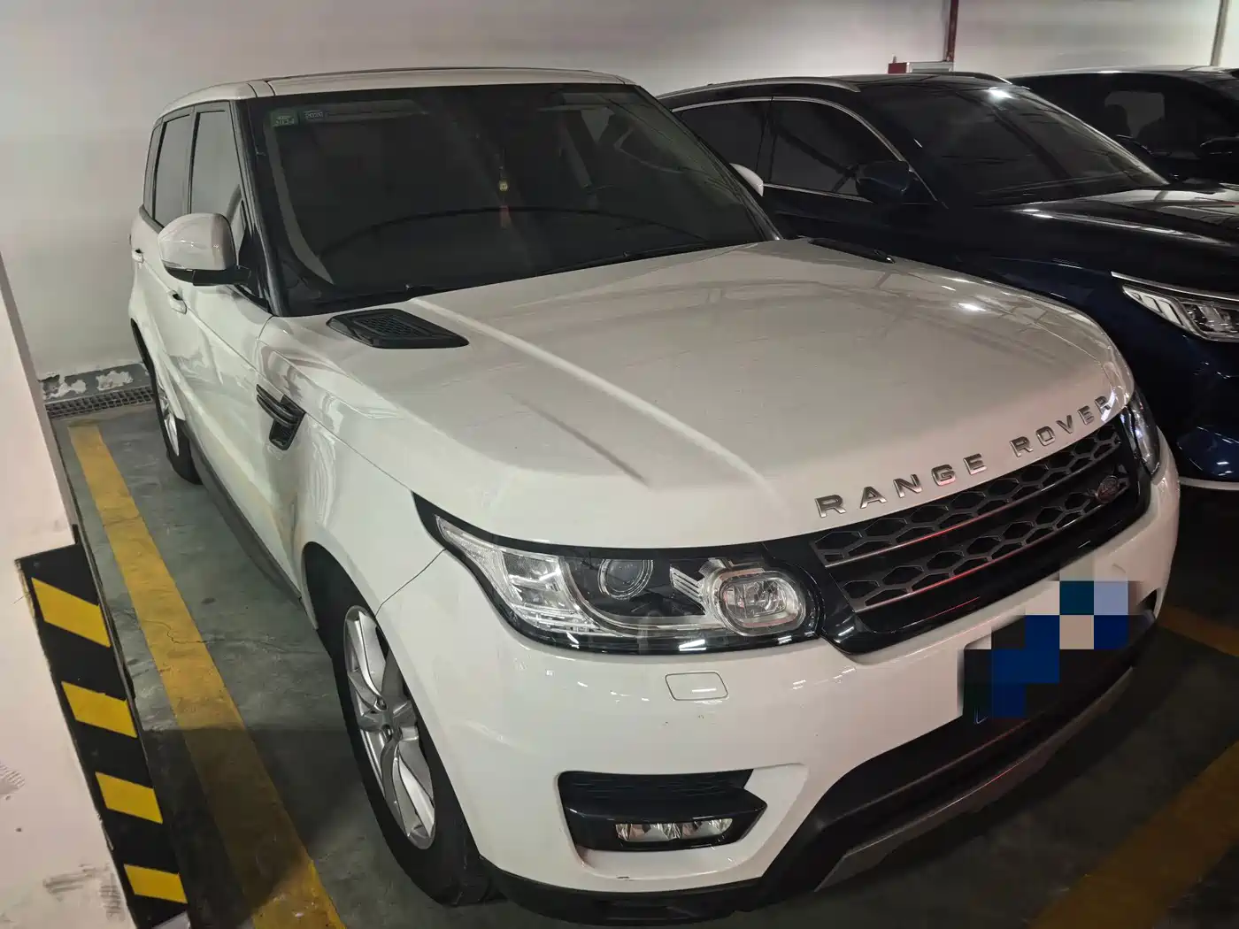 Land Rover Range Rover Sport 2017 3.0 SC V6 SE фото 3