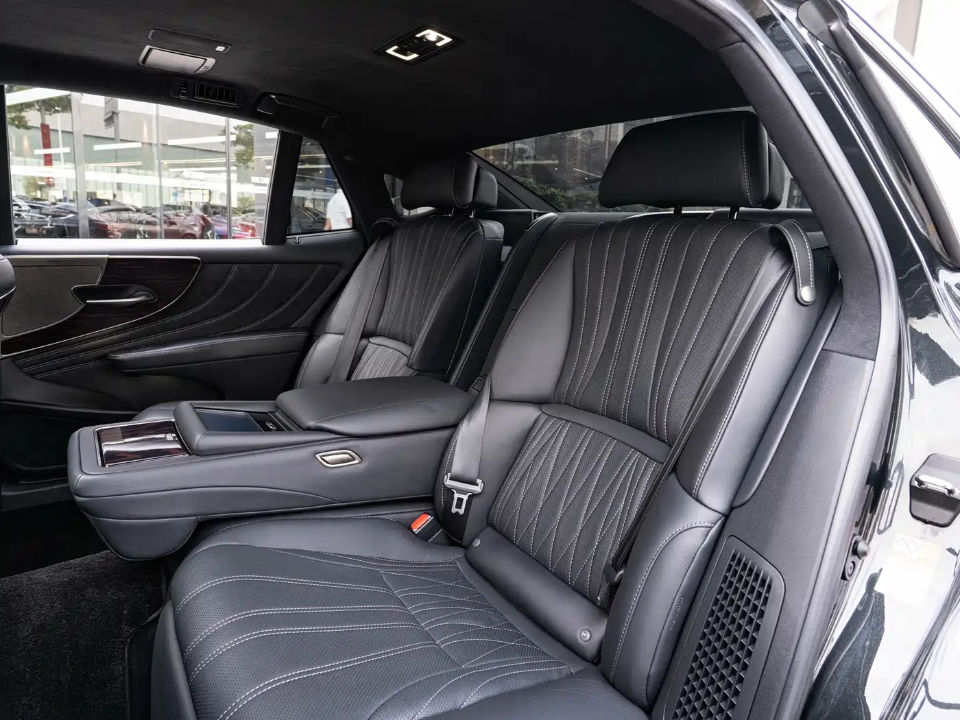 Lexus LS 2021 2021 500h Luxury Edition