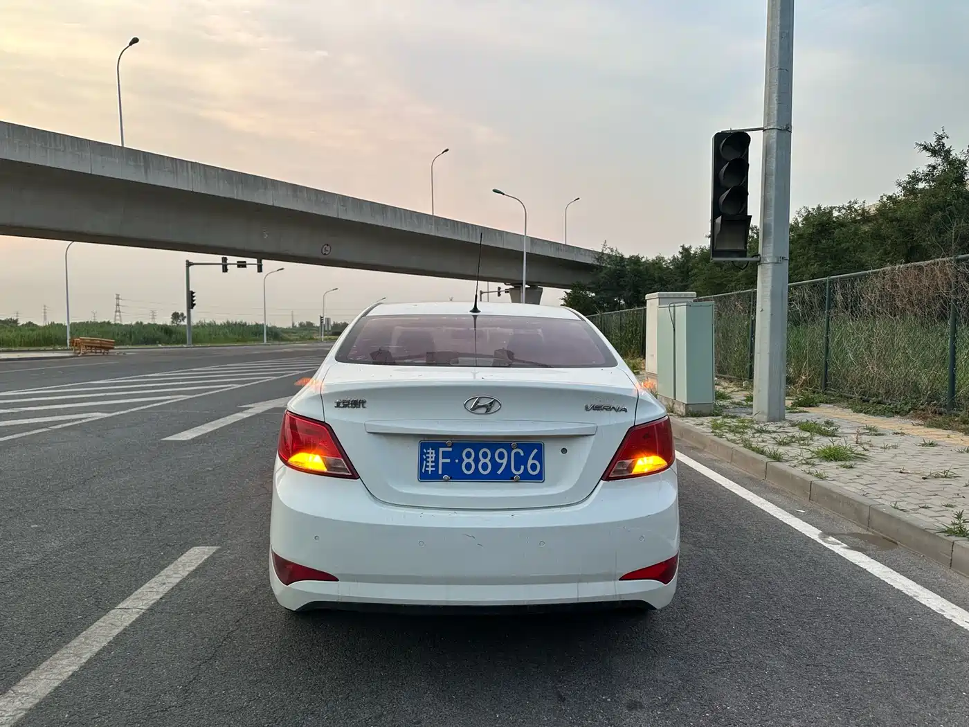 Hyundai Verna 2014 1.4L Automatic Smart GLS фото 7
