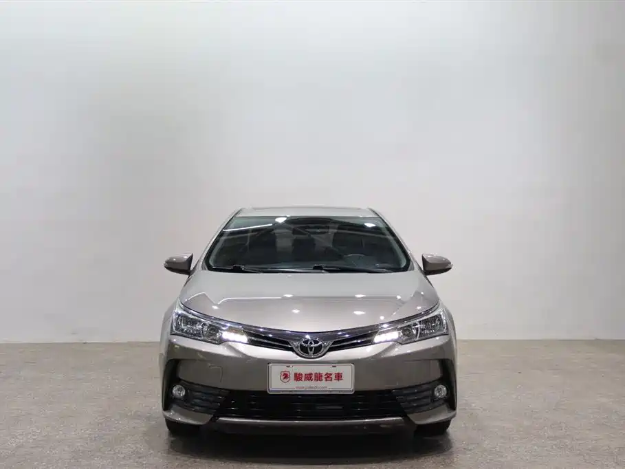 Toyota Corolla 2017 Facelift 1.2T S-CVT GL-i фото 2