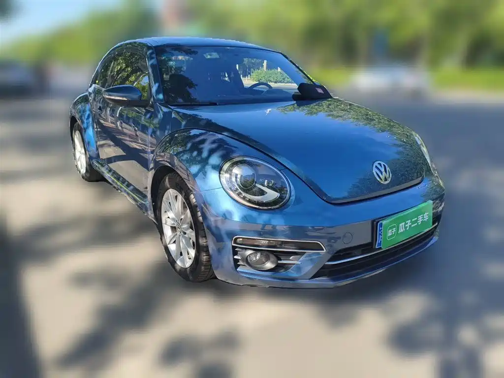 Volkswagen Beetle 2018 180TSI Trend Joy Edition фото 25