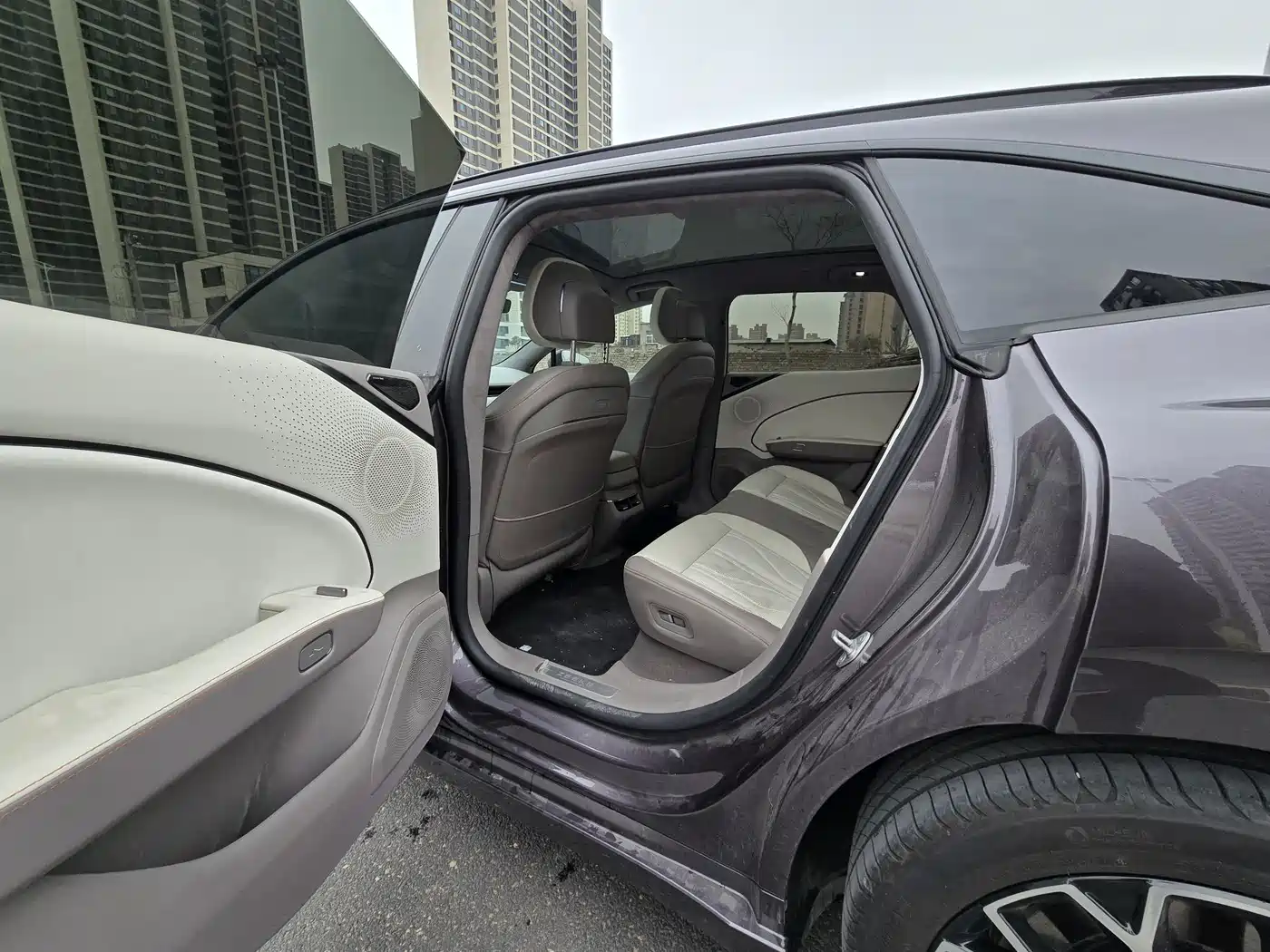 ZEEKR EXTREME KRYPTON 007GT