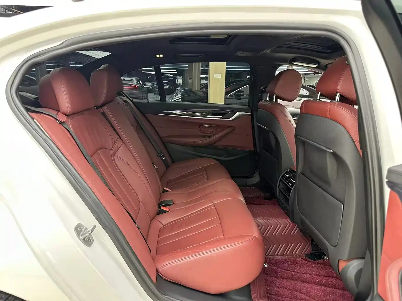 BMW 5 Series 2019 Facelift 530Li Leading M Sport Package фото 9