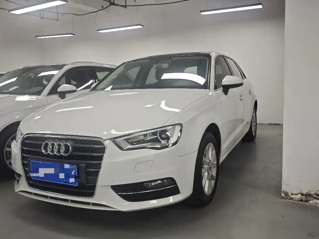 Фото 1 - Audi A3