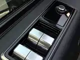 Photo 11 - Land Rover Range Rover