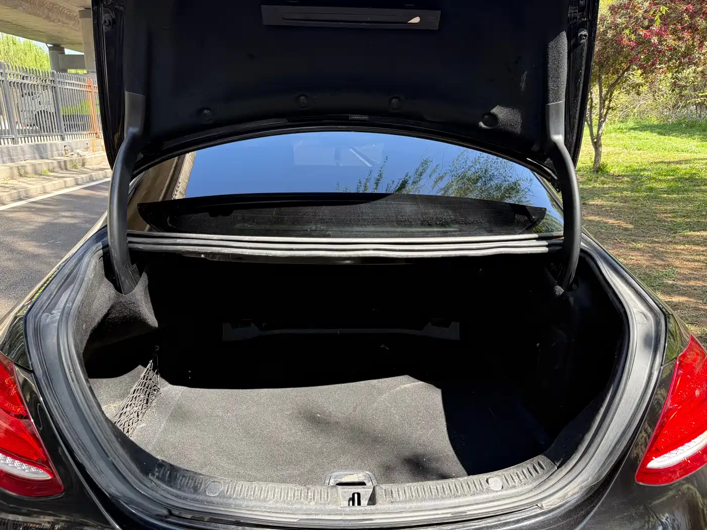Mercedes-Benz E-Class 2019 Facelift E 300 L Sport Fashion фото 16