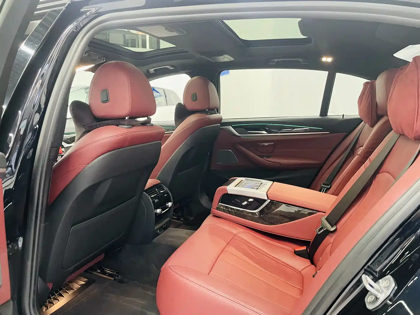 BMW 5 Series 2018 Facelift 530Li Exclusive M Sport Package фото 11