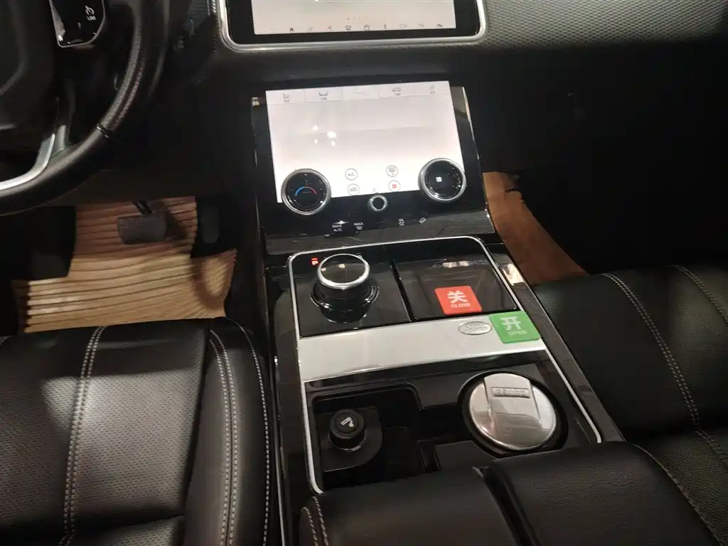 Land Rover Range Rover Velar 2017 P250 S фото 14