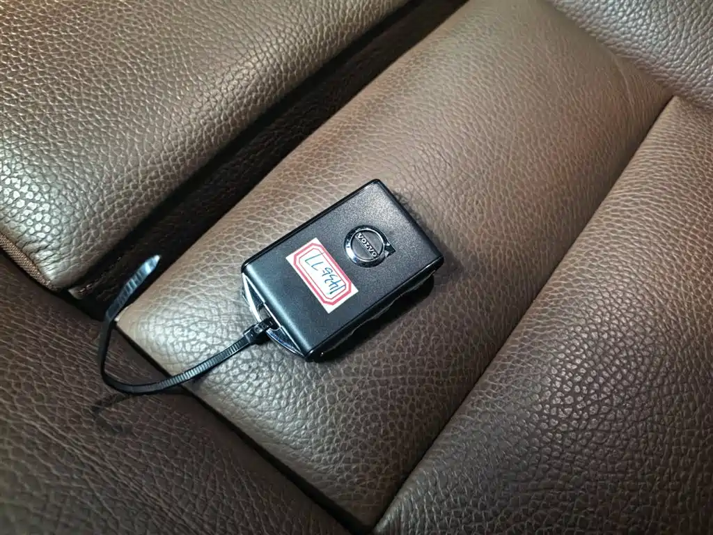 VOLVO XC60 PLUG IN HYBRID