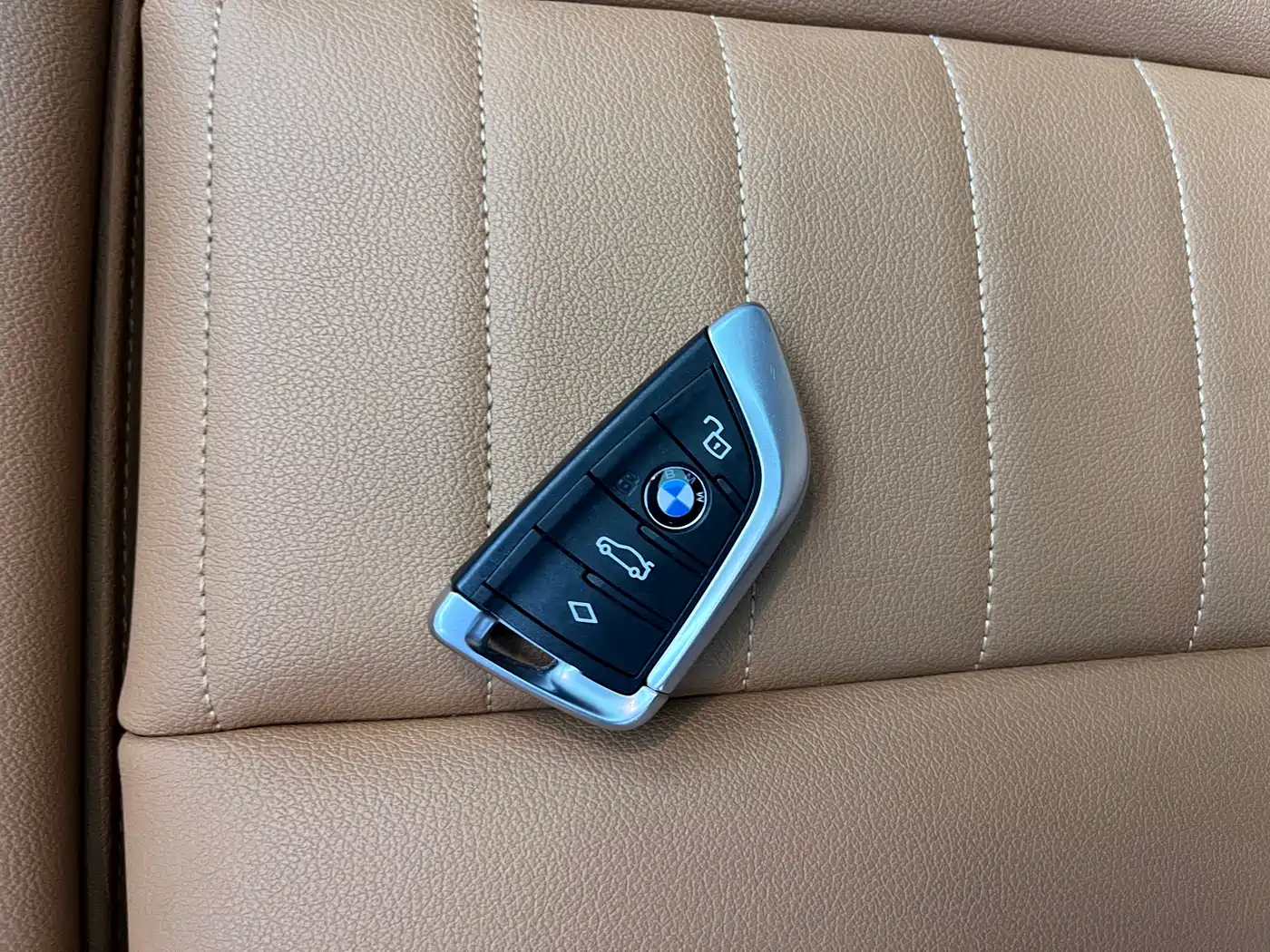 BMW 3 Series 2020 Facelift 325Li M Sport Package фото 19