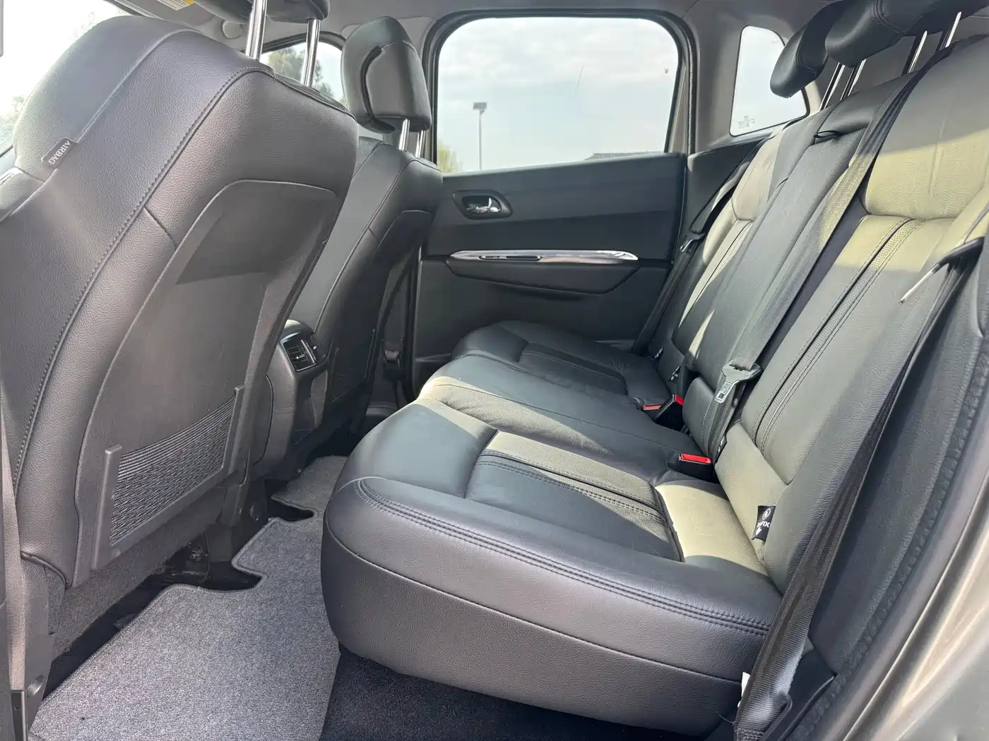 Peugeot 3008 2015 2.0L Automatic Trend Edition фото 14