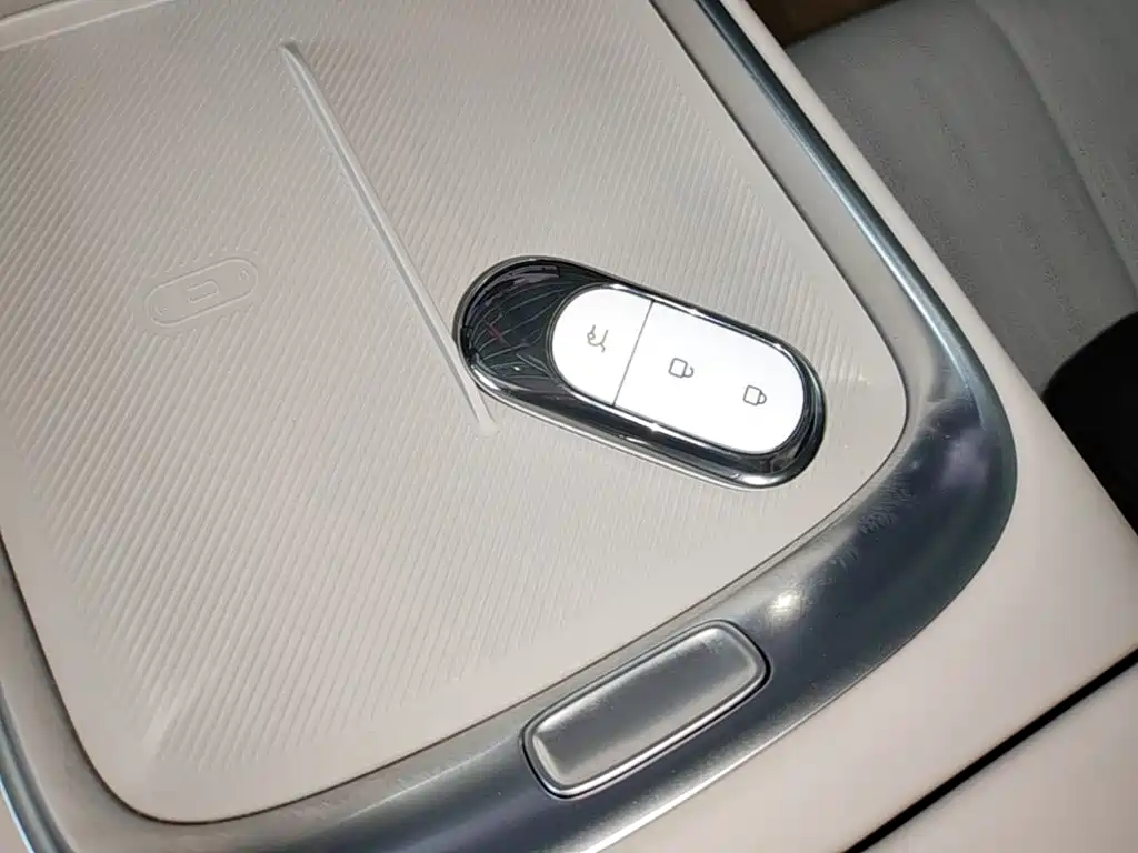 Фото 9 - Leapmotor B10